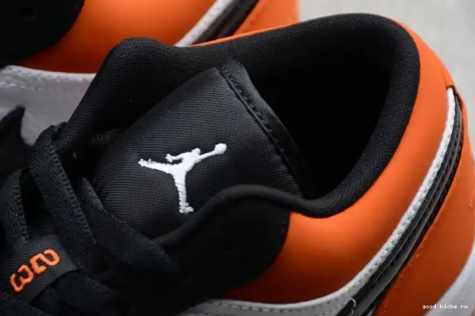 Air Shattered 553558-128 Low Backboard Jordan 1 0525